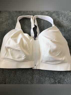 Victoria's Secret White Front-Zip Sports Bra